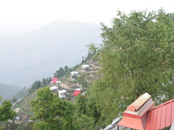 Hotel Crystal Palace Dhanaulti Exteriér fotografie